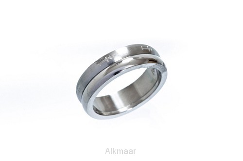 RING EDELSTAAL KRUIS